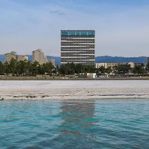 酒店 海湾海鸥酒店, Tajiri